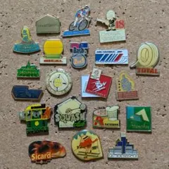 ピンバッジ 15762 ポラロイド　フィルム　登山　ヴィンテージ　ピンバッチ