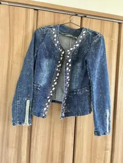 ビーズ装飾付きダークブルーデニムジャケット