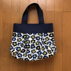 最終値下げ　ハンドメイド　タックトートバッグ