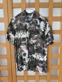 ボタニカル シャツ