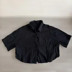 GU ブラック クロップドシャツ