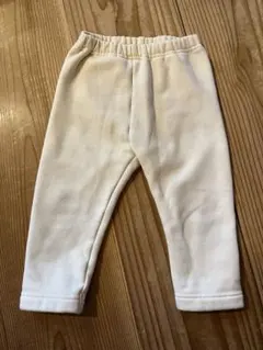 ユニクロ　フリース素材 ホワイトパンツ バックポケット付き