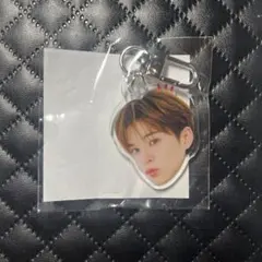 TREASURE アサヒ 顔アクキー カプセルトイ