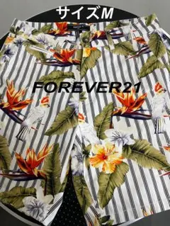FOREVER21 フローラル柄 ショートパンツ Mのサムネイル