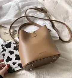 2WAY レザー　pu 人気　おしゃれ　可愛い　バケツ型　トート　ハンドバッグ