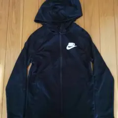 ナイキ パーカー 130～140 美品