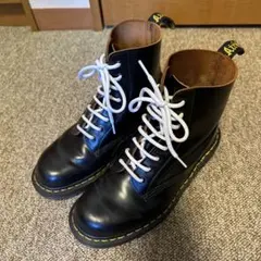 ドクターマーチン　イングランド製　8ホール