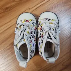 コンバース ミッキーマウス柄 ハイカットスニーカー