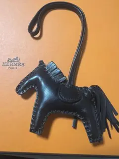 ❤極美品❤ロデオチャームPM ブラック エルメス Y刻印 - メルカリ