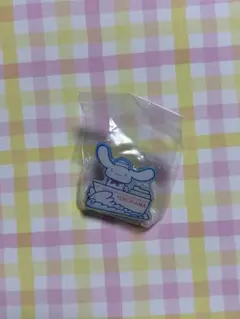 サンリオ シナモロール 横浜限定 ピンバッジ