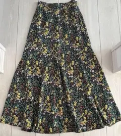 花柄ロングスカート