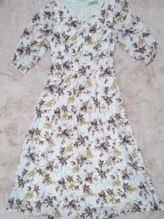 七分袖Noela(ノエラ)花柄ワンピ Mサイズ ワンピース