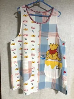 保育士エプロン　プーさん
