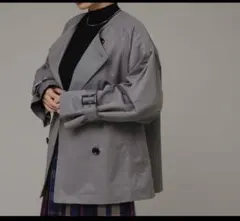 アーバンリサーチ 美品 撥水ノーカラーショートトレンチコートのサムネイル