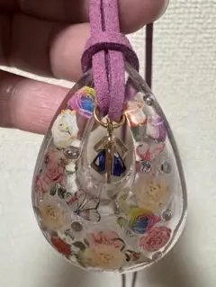 猫と紫陽花＊レジンネックレス - メルカリ