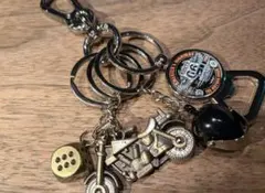 アメカジ　シルバーカラビナ　ストリート　ビンテージ　アクセサリ　シンプル　メンズ