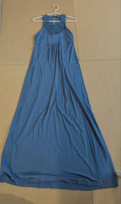 ノースリーブロングワンピース 青　トミーバハマ