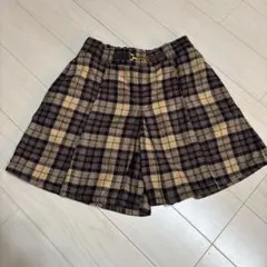 GU スカート風パンツ140㎝