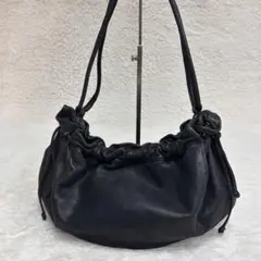 バネッサブルーノ レザー ショルダーバッグ ブラック 巾着型 - メルカリ