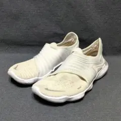 NIKE　ナイキ　ウィメンズフリーランフライニット3.0 24.5cmのサムネイル