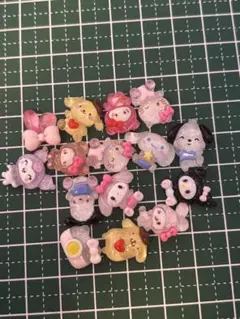 サンリオ　ネイルパーツ　15個　高品質