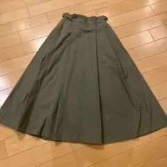 アーバンリサーチ　ドアーズ　サイドベルトフレアスカート　カーキ
