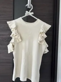 スナイデル　プリーツラッフルスリーブニットトップス