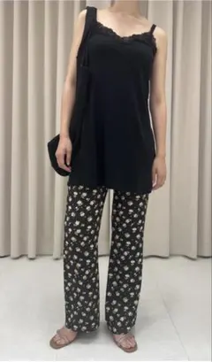 【SALE美品‼️】 SUMMER フラワードロストパンツ SALE美品‼️】 SUMMER フラワードロストパンツ - メルカリ