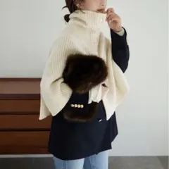 【美品」SLOBE IENA ファインウールスヌード（ホワイト）