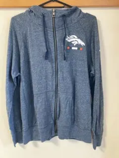 Item thumbnail for item afe24126-88dc-4e8a-95e7-efe588f8d48d