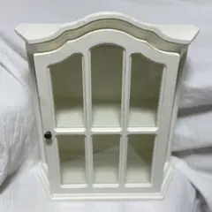 キャビネット シェルフ