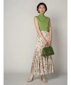 【最終値下げ】【美品】LILY BROWN モザイクフラワーマーメイドスカート
