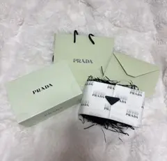PRADA ギフトボックス ミントグリーン