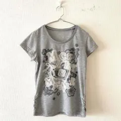 ☆【ティゴラ】プリントTシャツ ミッキー ミニー サイドギャザー クルーネックMのサムネイル