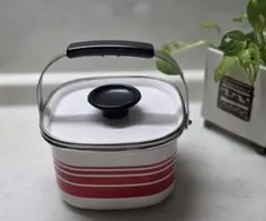 Item thumbnail for item a4ebb8d8-d218-4b8e-8dfc-8303db9a4f6f