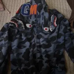 APEシャークパーカー