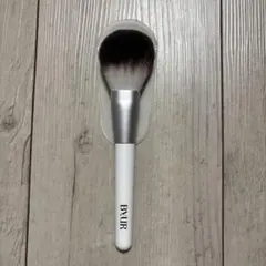 ByUR バイユア　パウダーブラシ