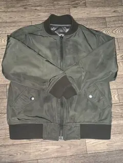 GU kidsリバーシブルブルゾンのサムネイル