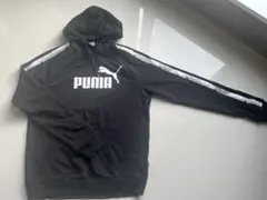 PUMA ブラック フード付きパーカー Lサイズ