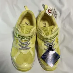 【新品】瞬足 レモンパイ イエロー スニーカー　21.5㎝