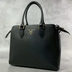 ✨IC搭載✨プラダ ハンドバッグ 黒 メタルロゴ ゴールド金具 サフィアーノ