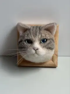 ハンドメイド 羊毛フェルト 猫 額入り リアル キジ白猫 今だけ‼️ハンドメイド 羊毛フェルト 猫 額入り リアル キジ白猫 ねこ