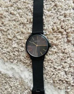 BERING ブラックメッシュ 腕時計のサムネイル