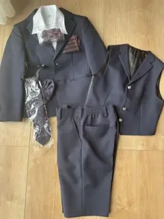卒園男児スーツ120cm ネクタイ付き