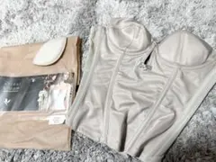 最終値下げ　美品　ブライダルインナーB70 ビスチェドレスインナー