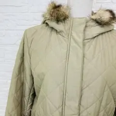 UNIQLO ユニクロ キルティングコート 中綿 ベージュ ファー フード付 M