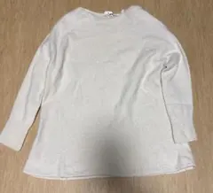 ユニクロ　長袖ニットセーター