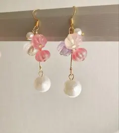 春新作☆和風あめ玉ガラスビーズピアス　※無料イヤリング・樹脂NHピアス変更可