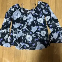フェリシモ　花柄 長袖 ブラウス シフォン フレアスリーブのサムネイル