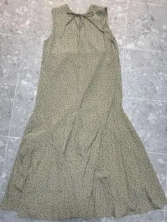 センスオブプレイス ベージュ ドット柄 ロングワンピース　前後着用可能
